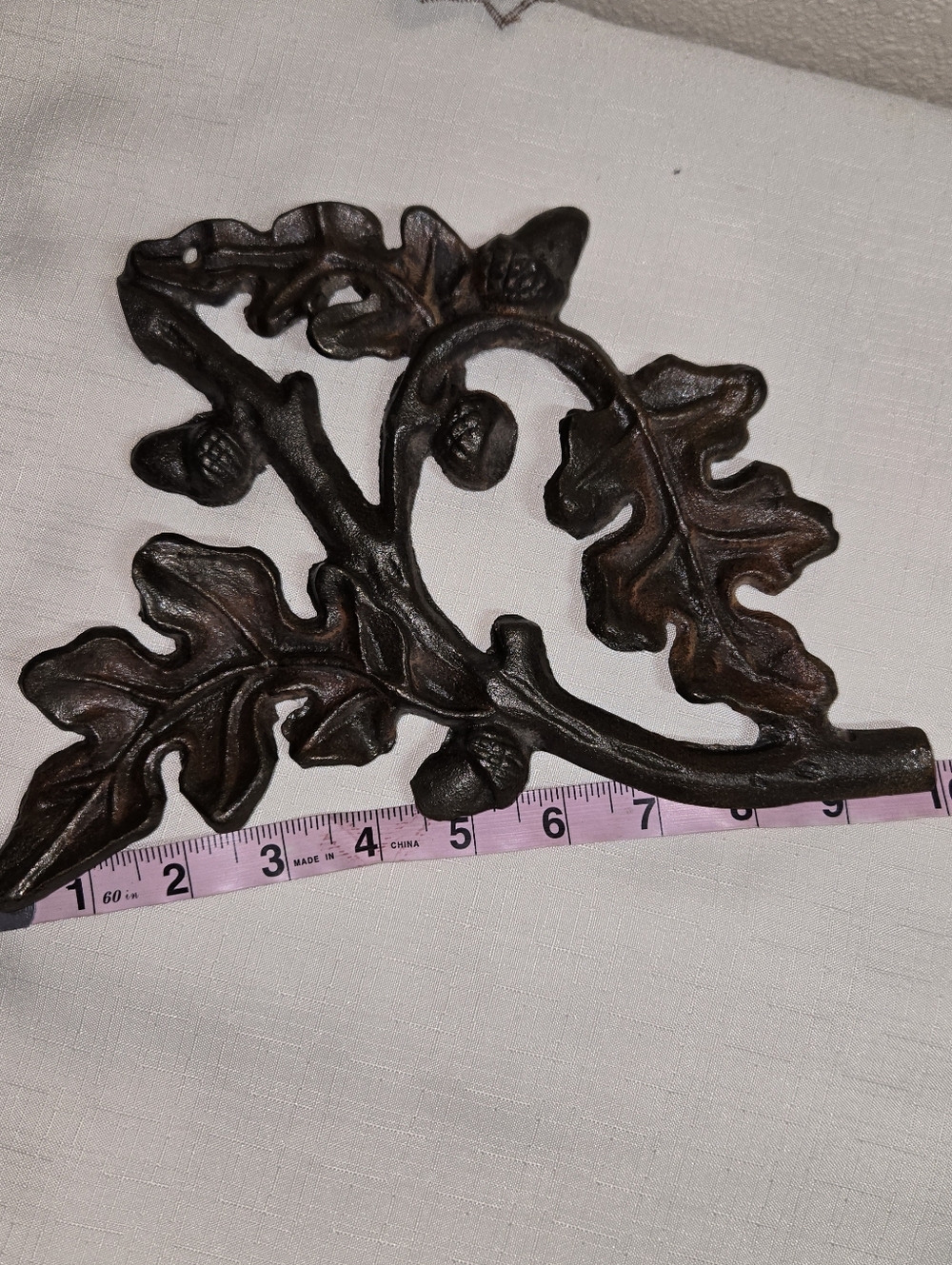 Cast Iron Oak Wall Art